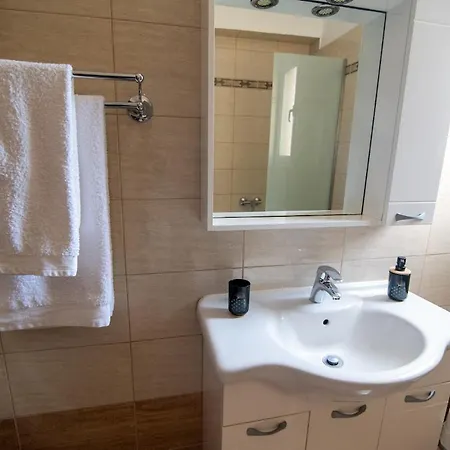 Ferienhaus Anthos 3 *