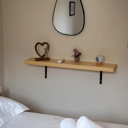 Anthos 3 * קפלוס