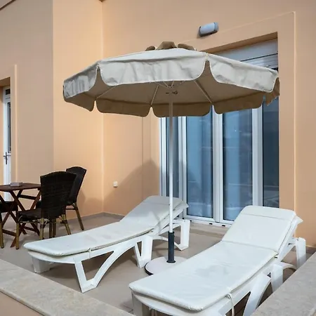 Semesterbostad Anthos 3 *