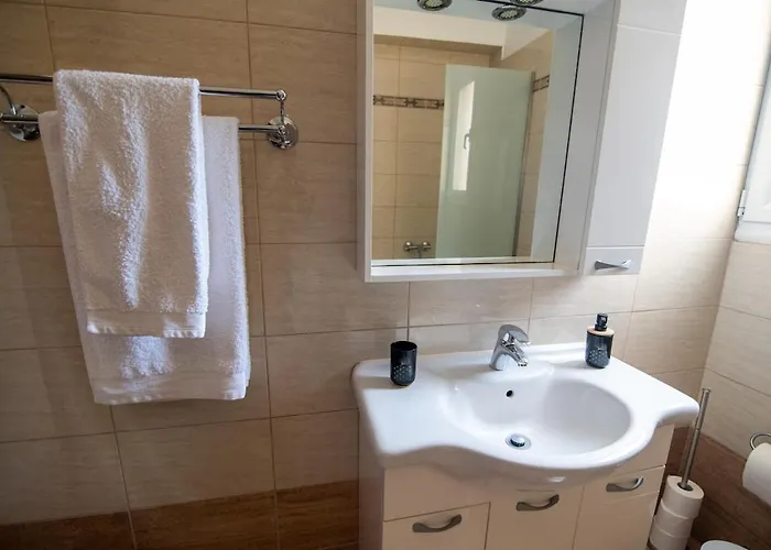 Semesterbostad Anthos 3 *